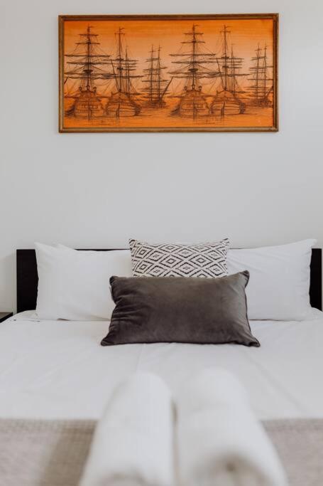 Scandi At Stieglitz Sleeps 6 Modern & Stylish St Helens